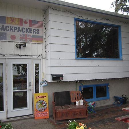 Beez Kneez Bakpakers Hostel Whitehorse Zewnętrze zdjęcie